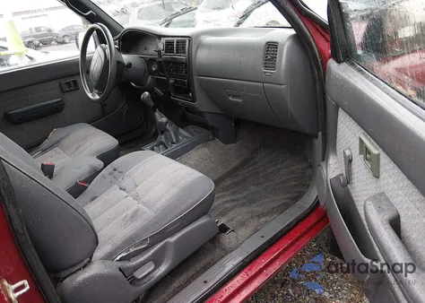 1996 Toyota Tacoma Xtracab из США, поврежденный, VIN 4TAWM72N6TZ161013